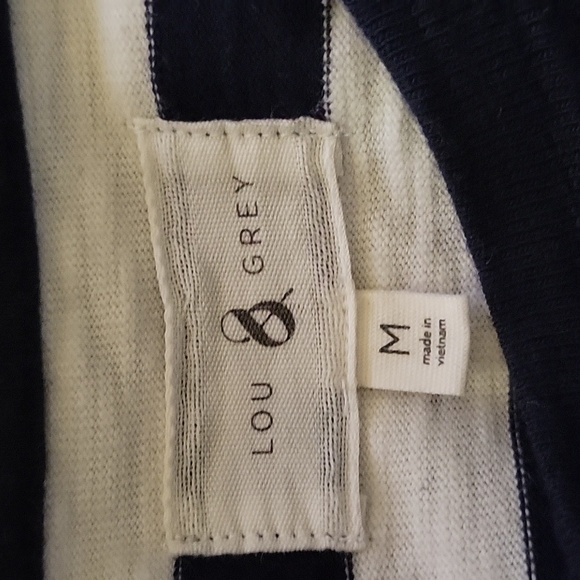 Lou & Grey medium navy & white stripe slightly cropped long sleeve cotton tee - Picture 3 of 4